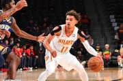  特雷杨复出老鹰击败尼克斯  